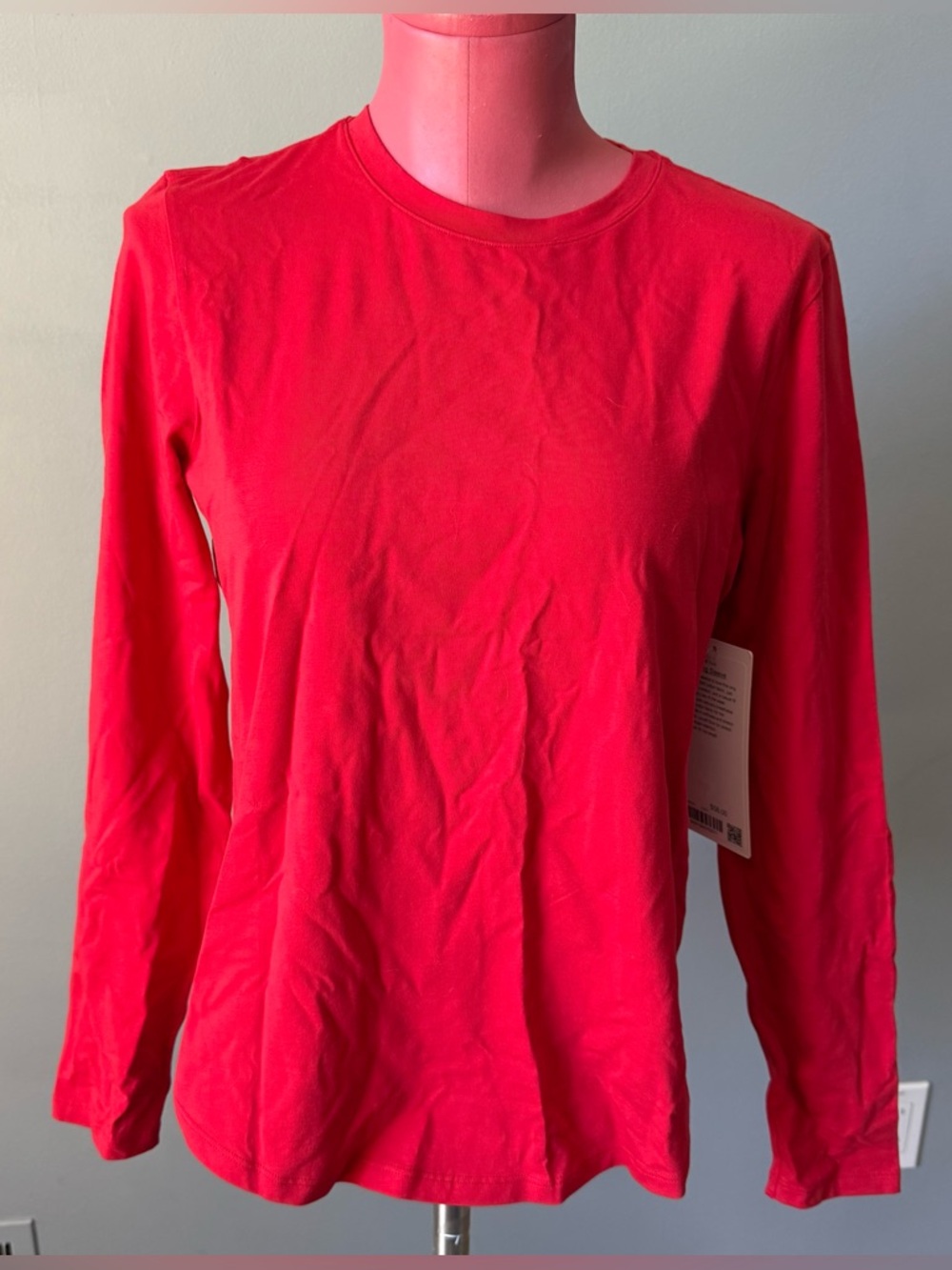 Lululemon W’s Love Long Sleeve, in color ‘Oxford Red’, size 6